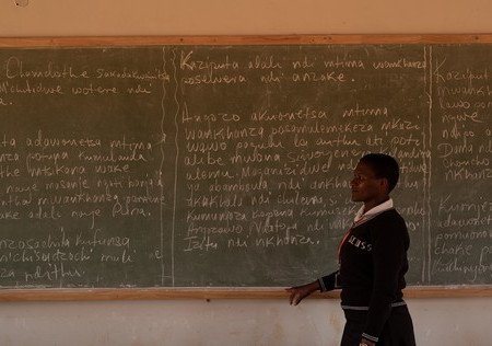 訪非洲馬拉維社區 師生民齊心 打破傾側傳統 - 圖像