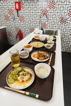 參賽者以創新思維與同理心，設計價格相宜、營養均衡且切合實際需要的午膳套餐，回應不同基層羣體的生活需要，包括基層長者及拾荒者。